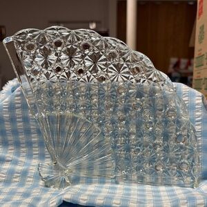 Vintage Pressed Glass Fan-Shaped Plate Daisy & Button - Clear